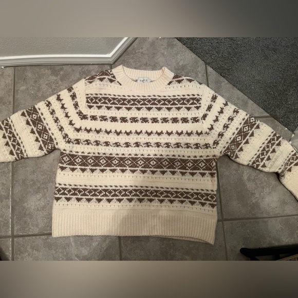 Winter sweater - Picture 1 of 1